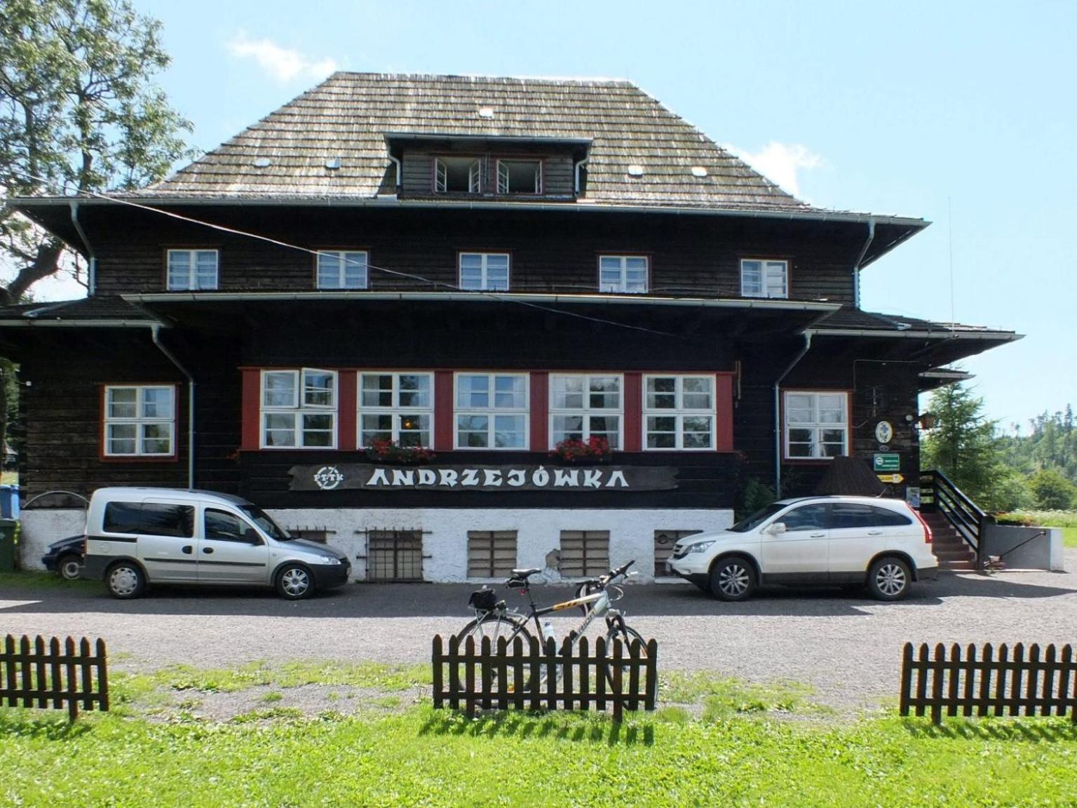 Forrest Glamp Hotell Mieroszow Eksteriør bilde
